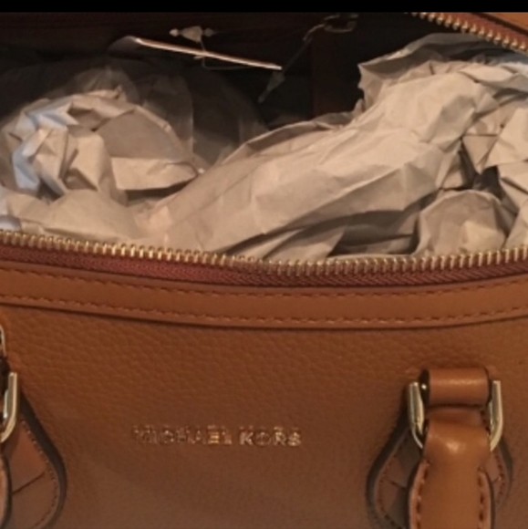 Michael Kors Grayson LG Convertible Satchel Purse NWT - Picture 5 of 6